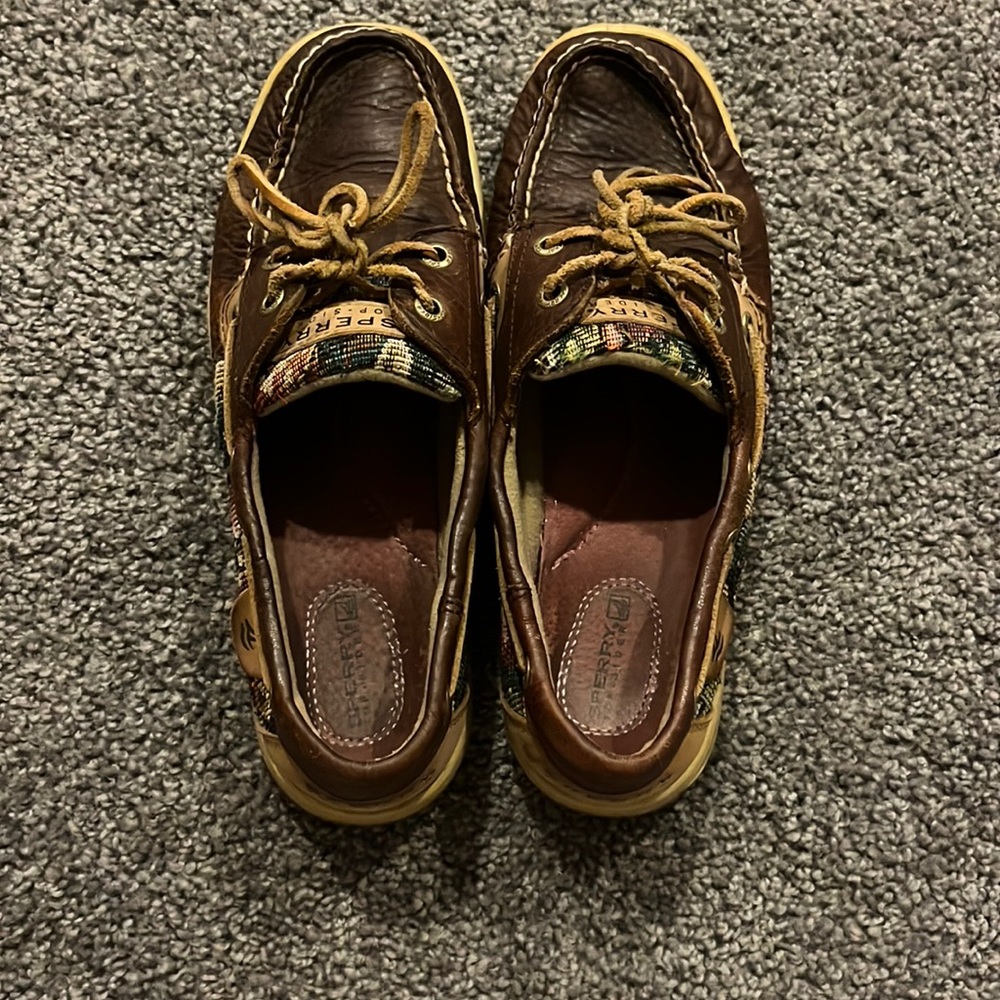 8 Sperry Top Siders